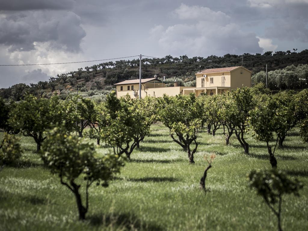 Agriturismo Il Giriatello Crotone Exterior foto